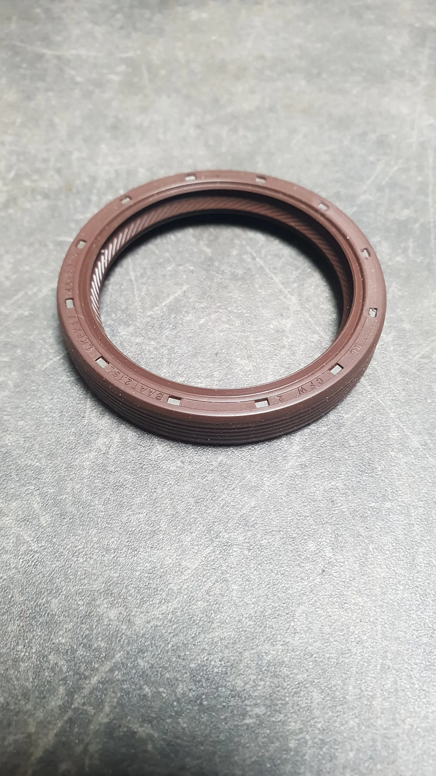 Сальник хвостовика (45*57*9) МКПП SG6-37BZ/DZ [E81,E90,E46,E60,E83,E53]