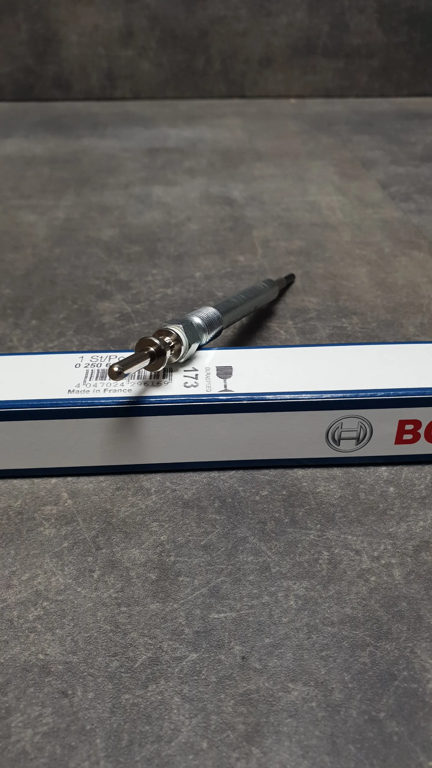 Свеча накаливания N47,N47N,N57,N57N [BOSCH GLP5]