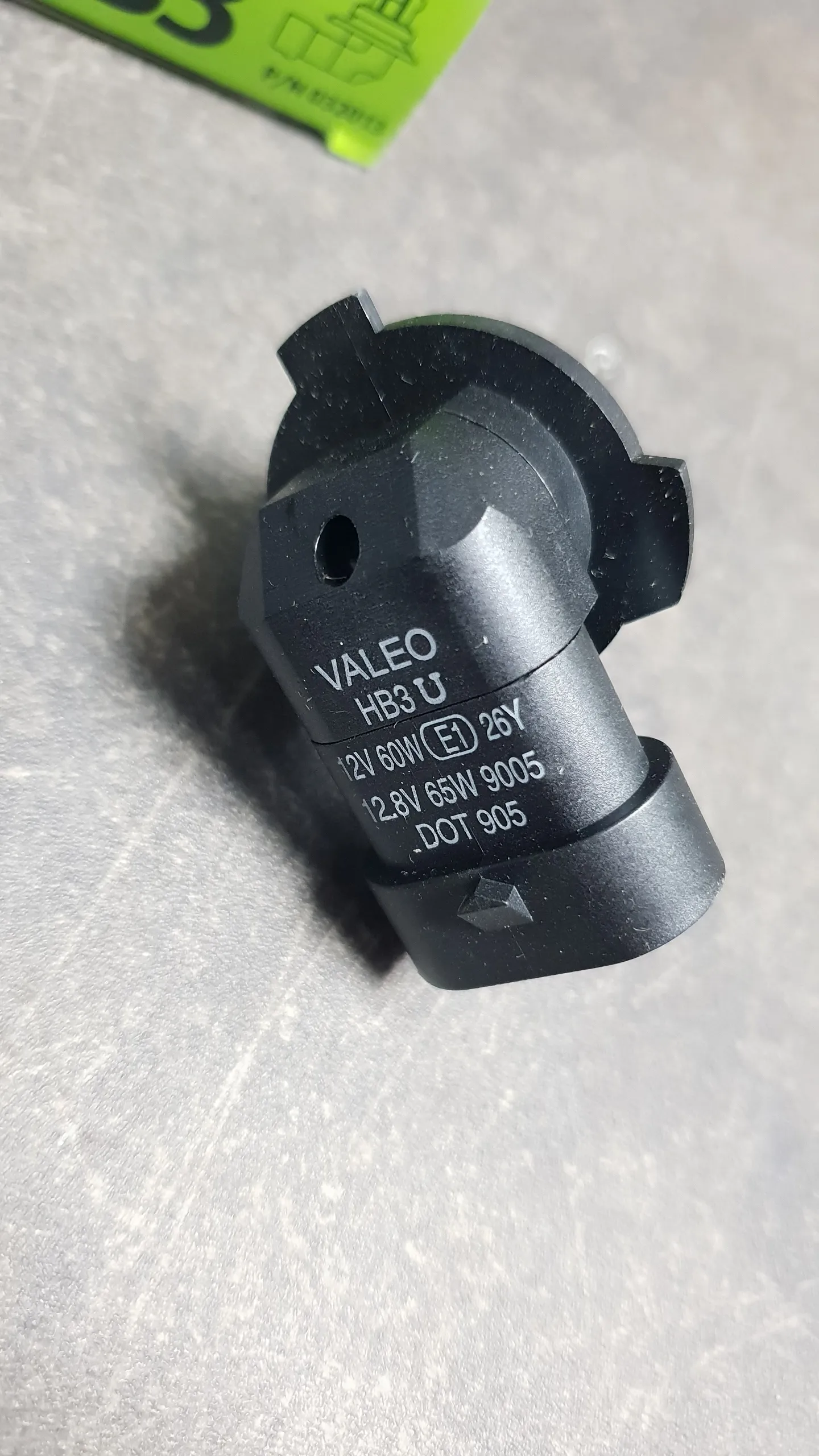 Лампа HB3 (12V,60W,патрон P20d)