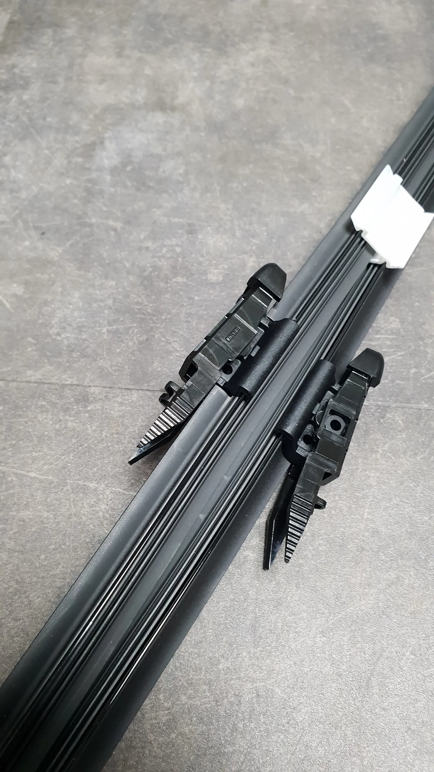 Комплект щеток E81,E82,E87,E87LCI,E88 (бескаркасные)