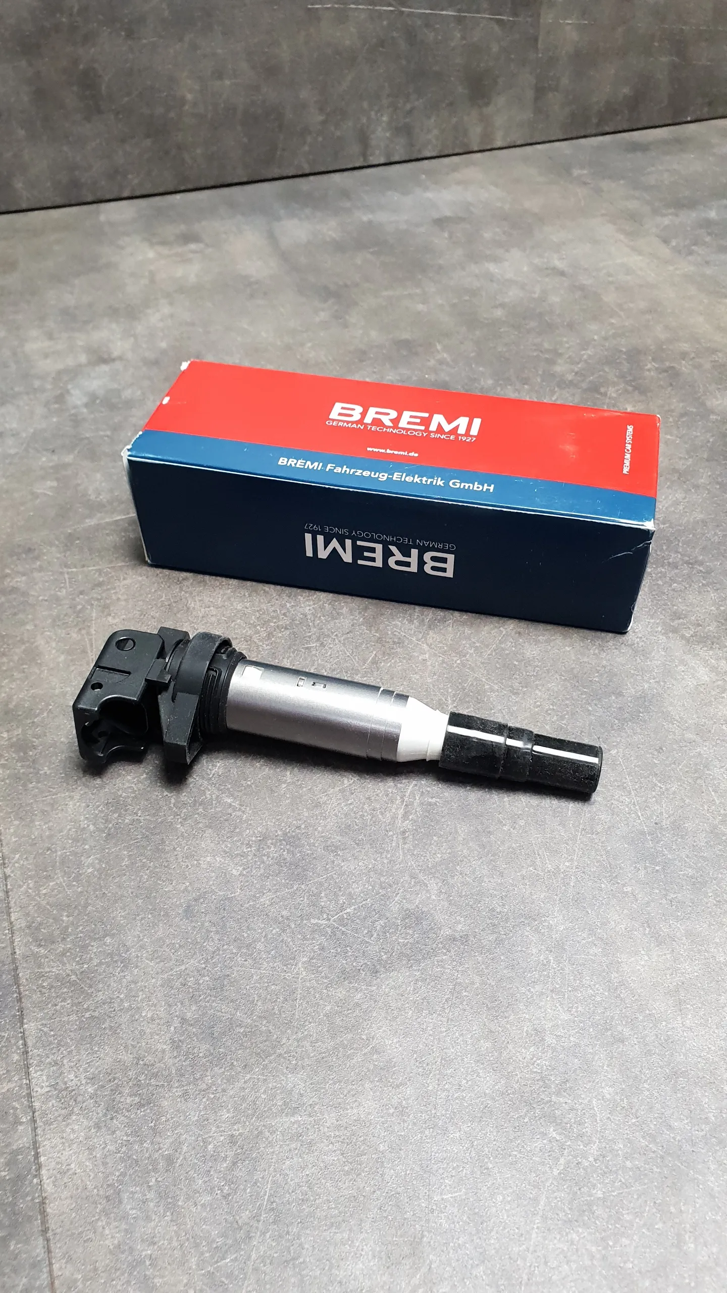 Катушка зажигания F07-10,G30,F90,F06-13,F01-02,G11-12,,F15,F85,G05,F16,F86,G07 [N63N,N63R,S63M]