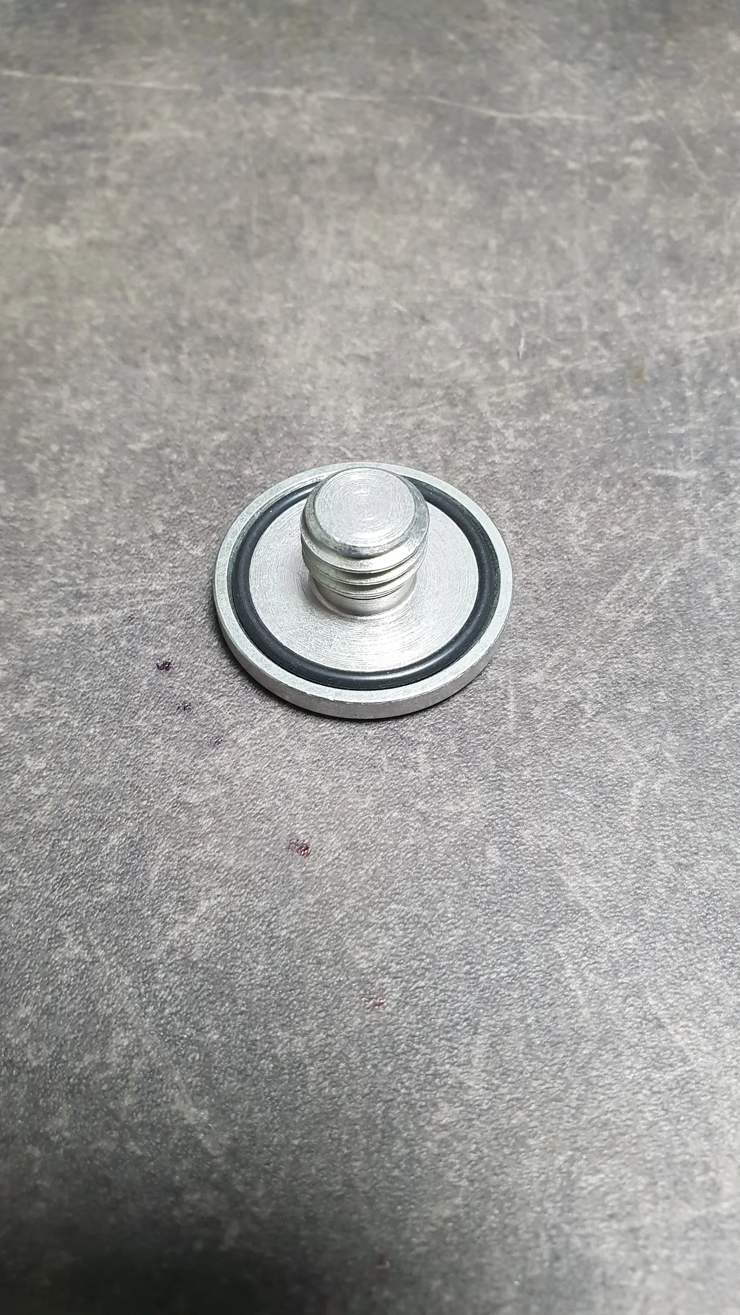 Пробка маслосливного отверстия АКПП для GA6L45R 1'(E81), 3'(E90), X1(E84),X3(E83) (14-18)