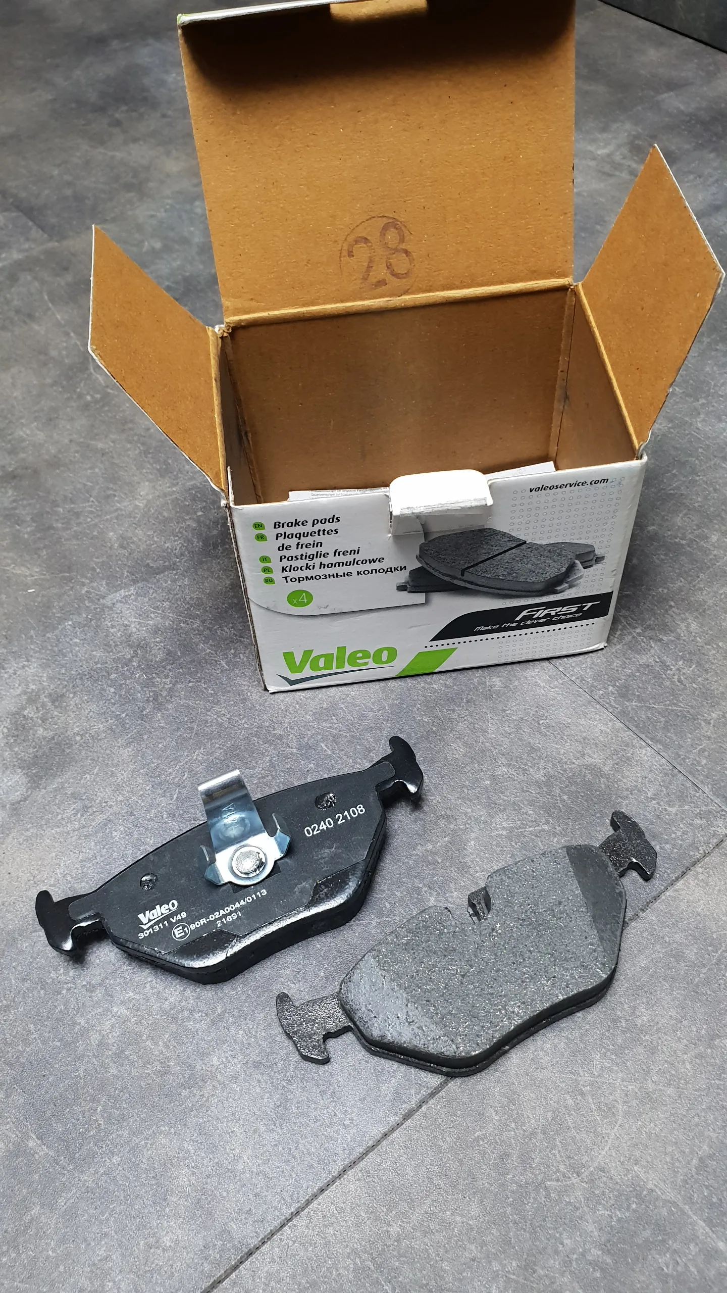 Колодки тормозные зад  E39 (520-540)