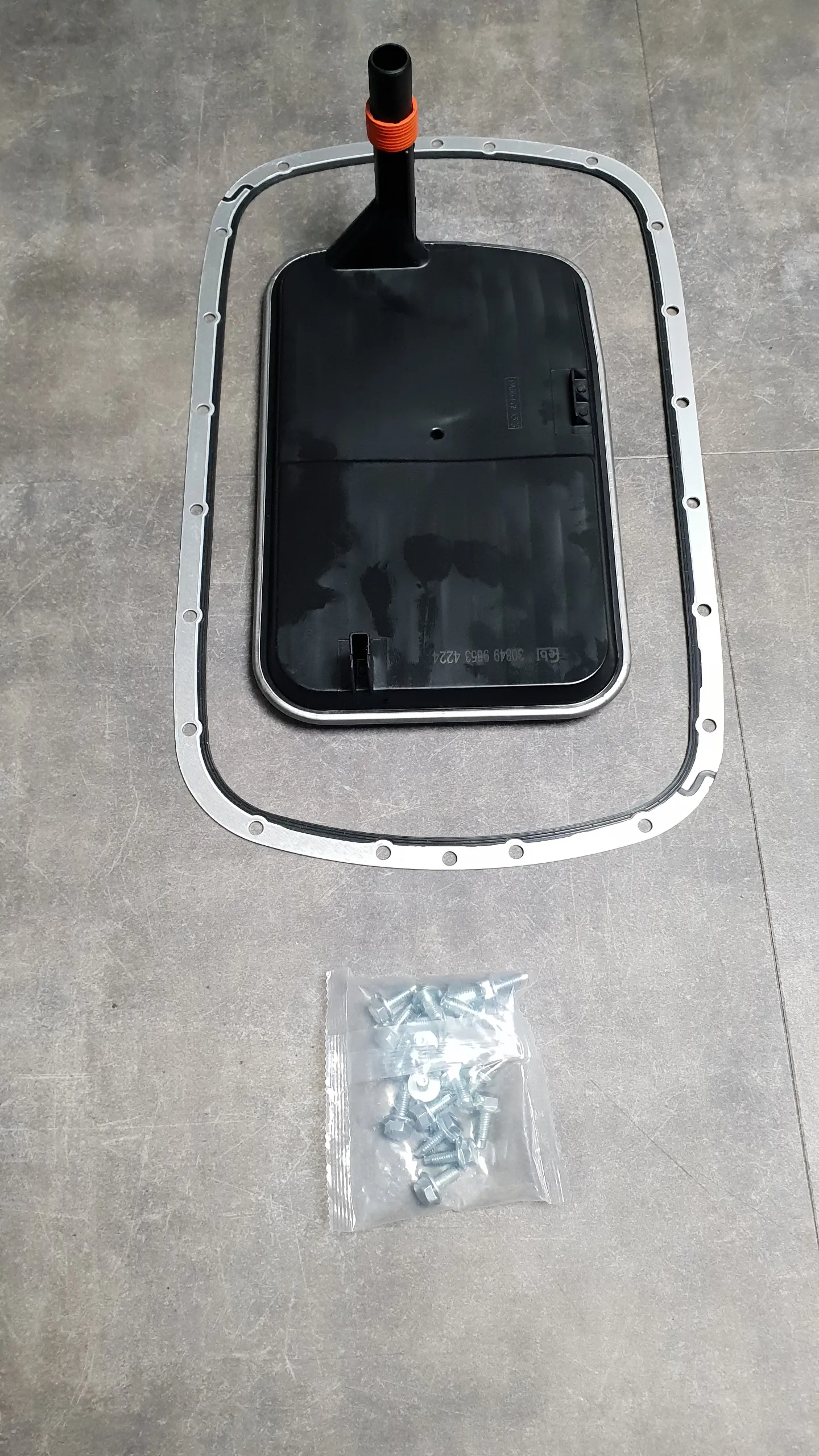 Фильтр АКПП GM A5S360R/390R/A4S200R дизель E46,E39,X3 E83 + M43 [с прокладкой и болтами]