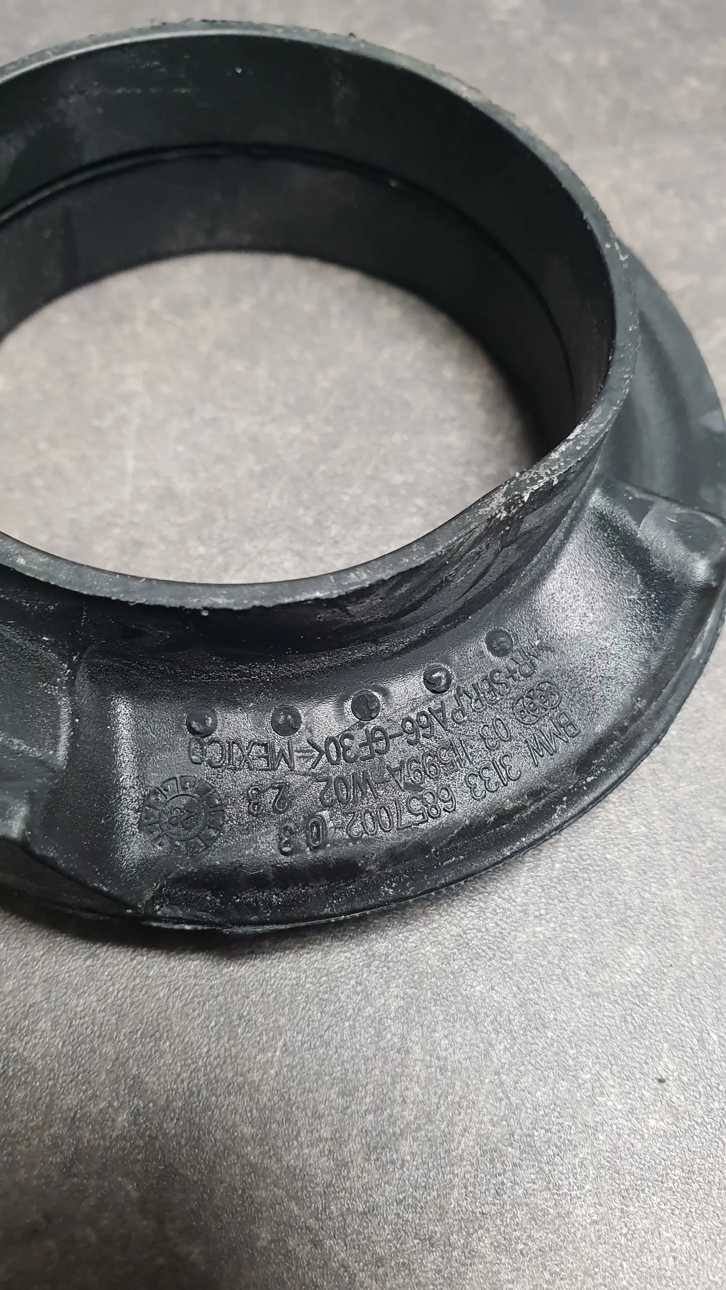 Прокладка передней пружины нижняя E70,E71,F15,F16