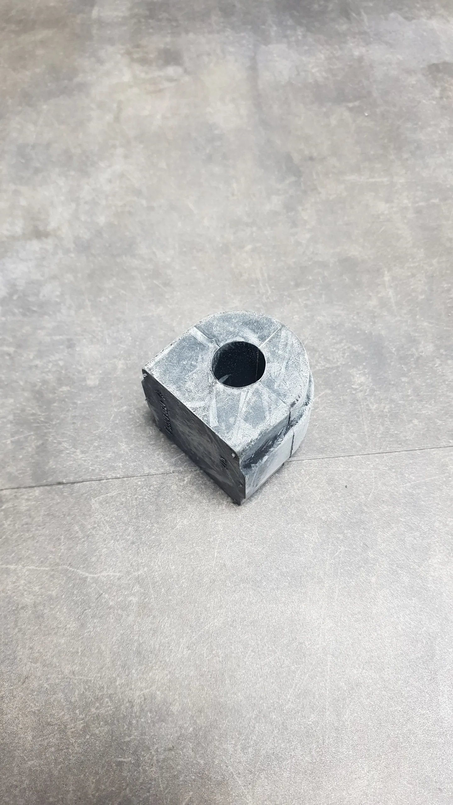 Втулка стабилизатора переднего E46 D=21,5mm