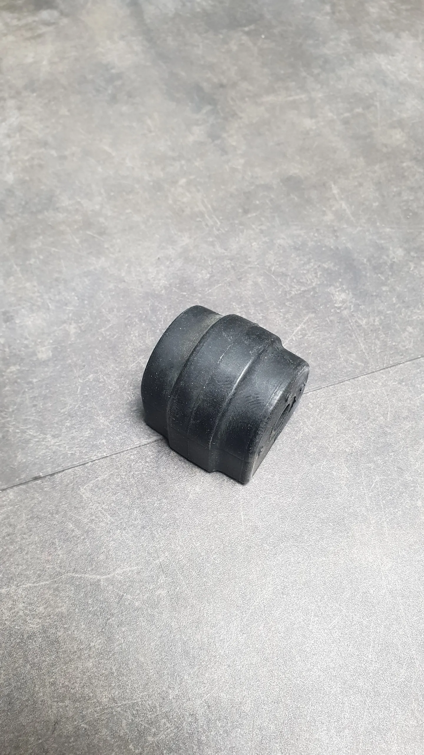 Втулка стабилизатора заднего E81-E88,E90-E93,E61(LCI) (d=12 мм)