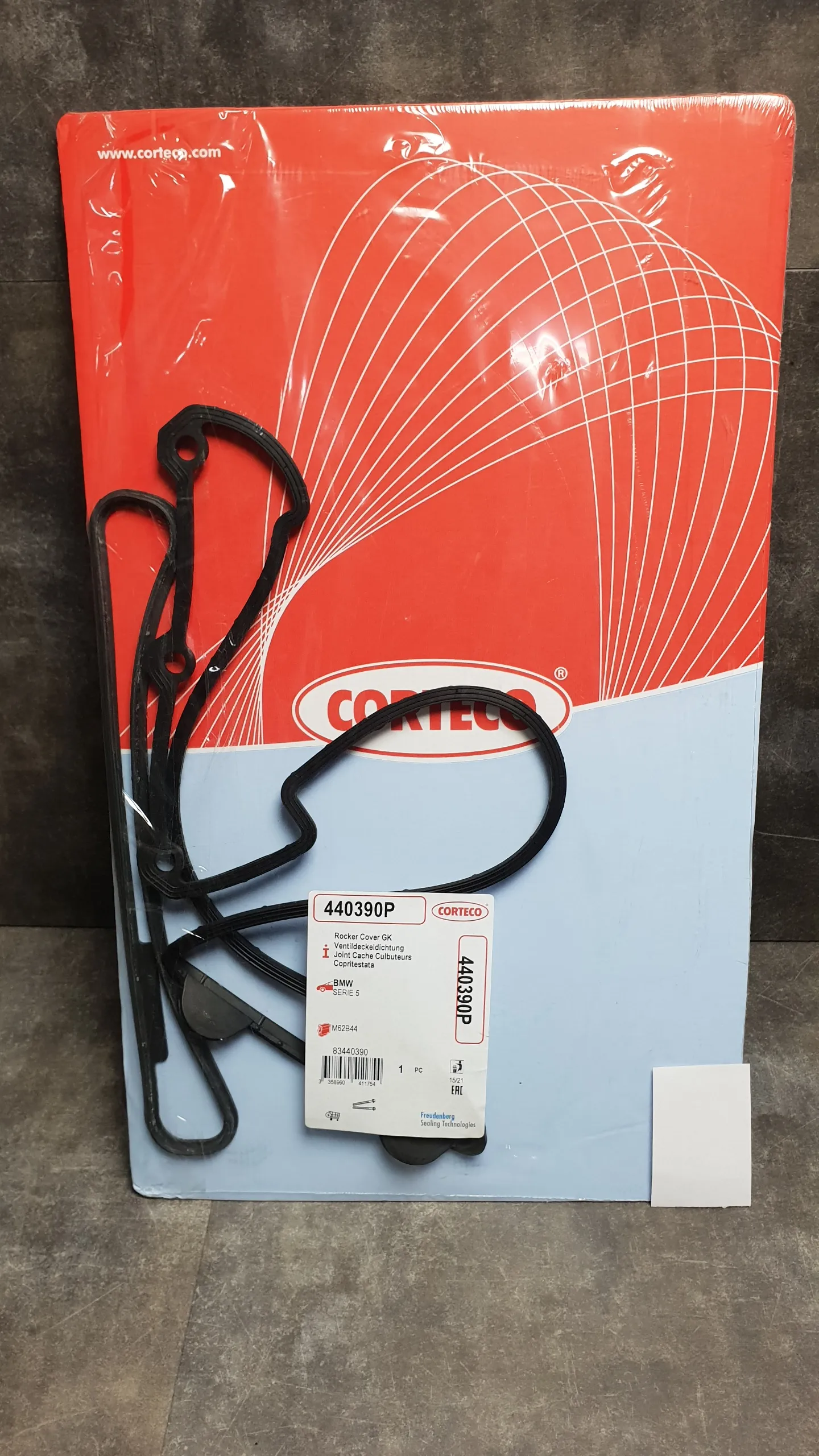 Прокладка клапанной крышки M60,M62(не TU) (1-4 цил, правая)