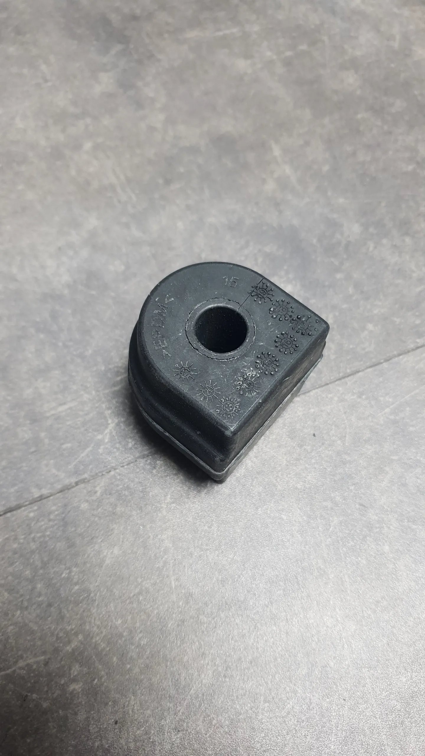 Втулка стабилизатора заднего E87,E90,E91 [S704A], E60,E60LCI [S226A] D=14mm