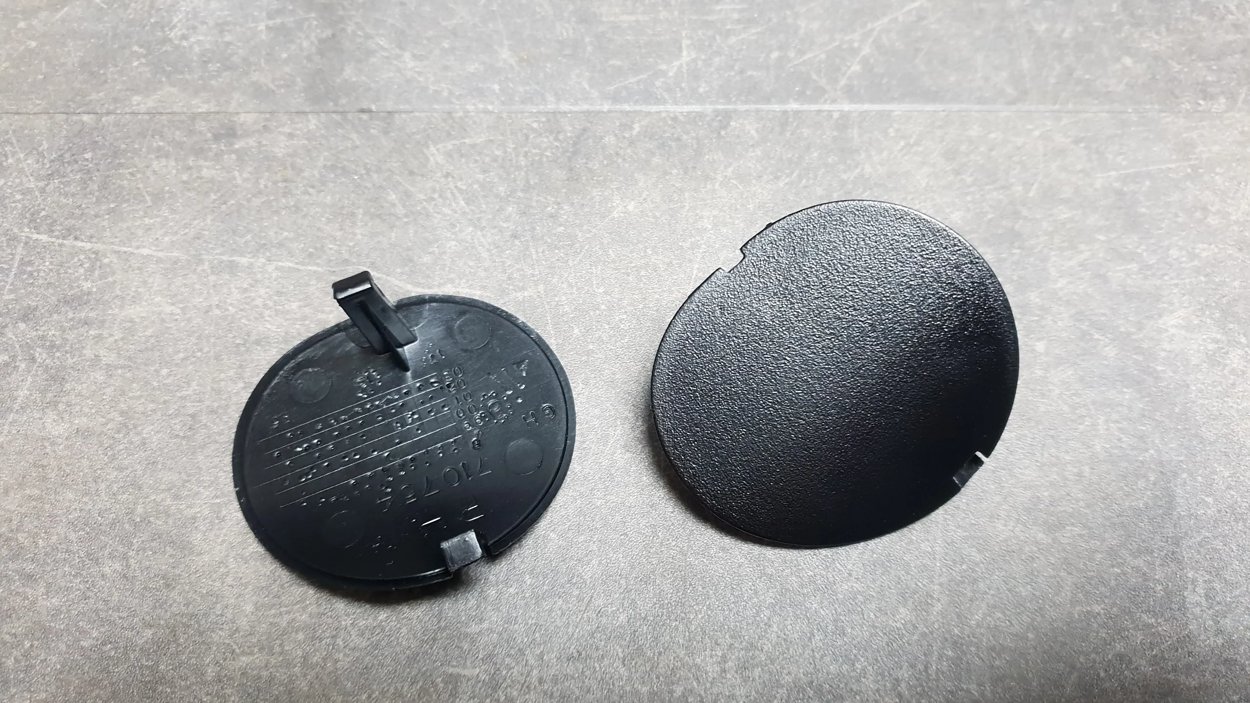 Заглушка в корпус зеркала заднего вида (комплект L+R) E53