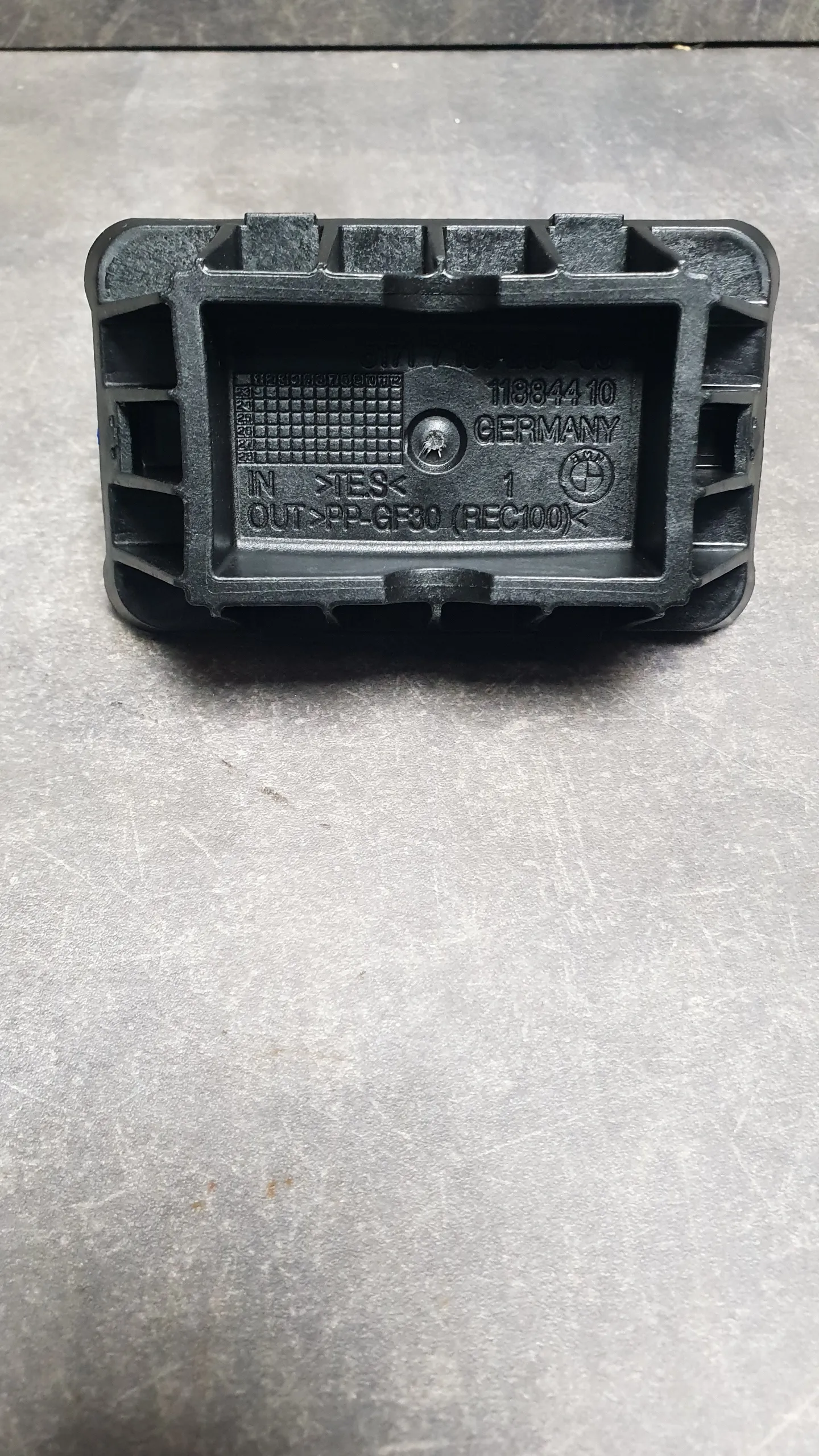 Опора домкрата F25,F26,E70,F15