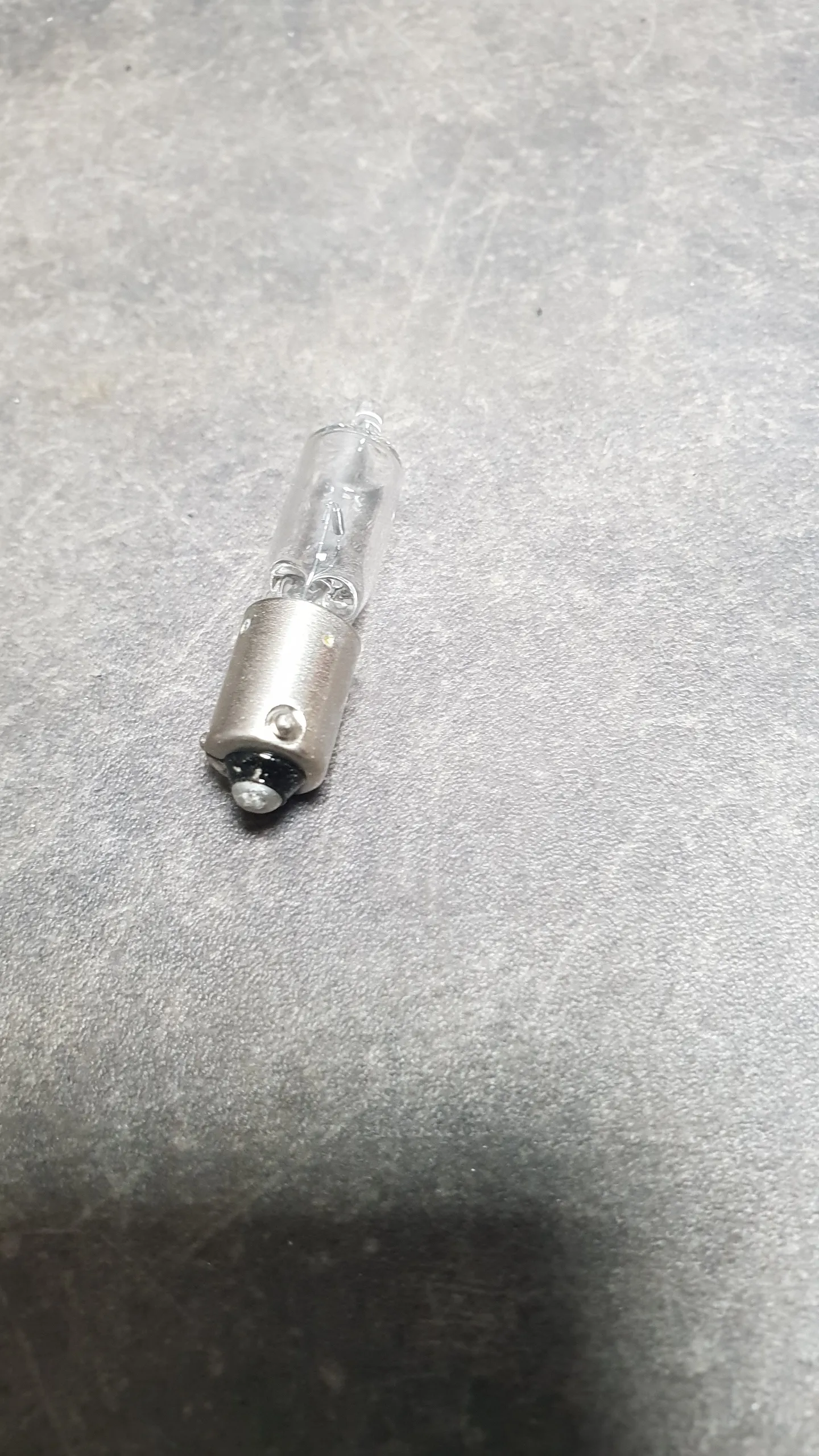 Лампа H21W (12V,21W,патрон BAY9s)