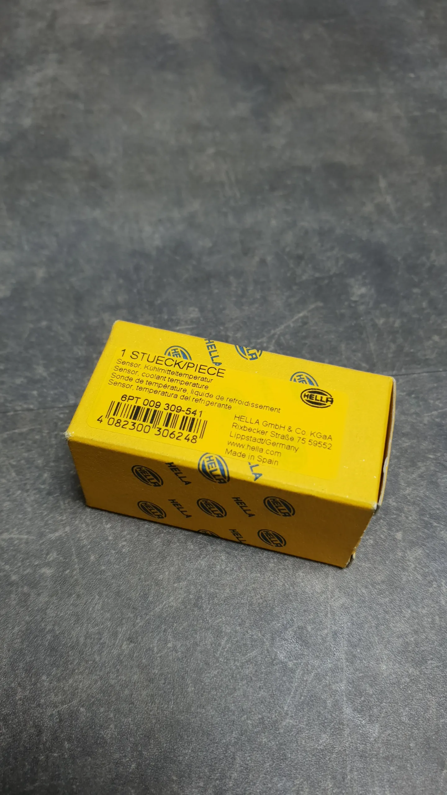 Датчик температуры охлаждающей жидкости в патрубок (авто с 09.98 года)