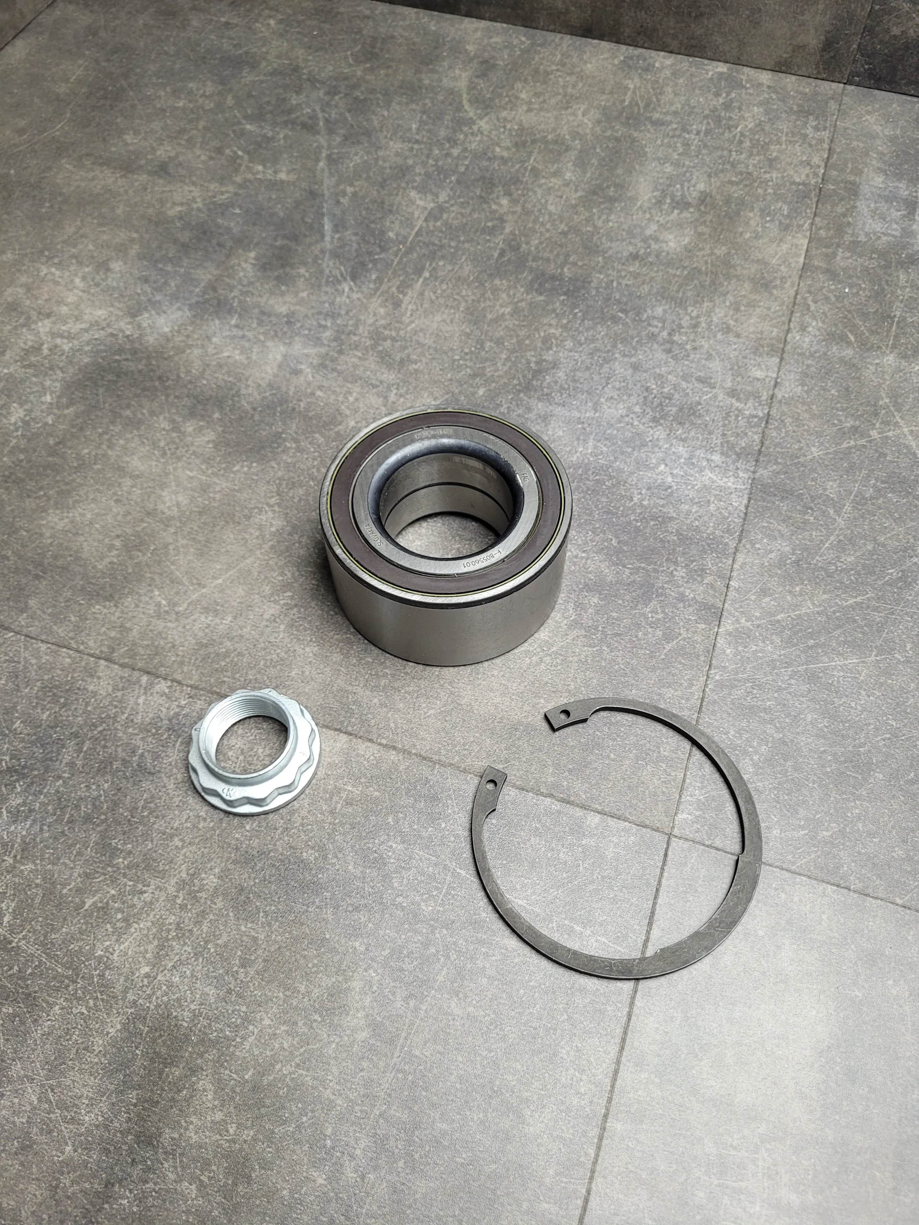 Подшипник ступицы зад E81,E88,E90,E93 [85x45x41]