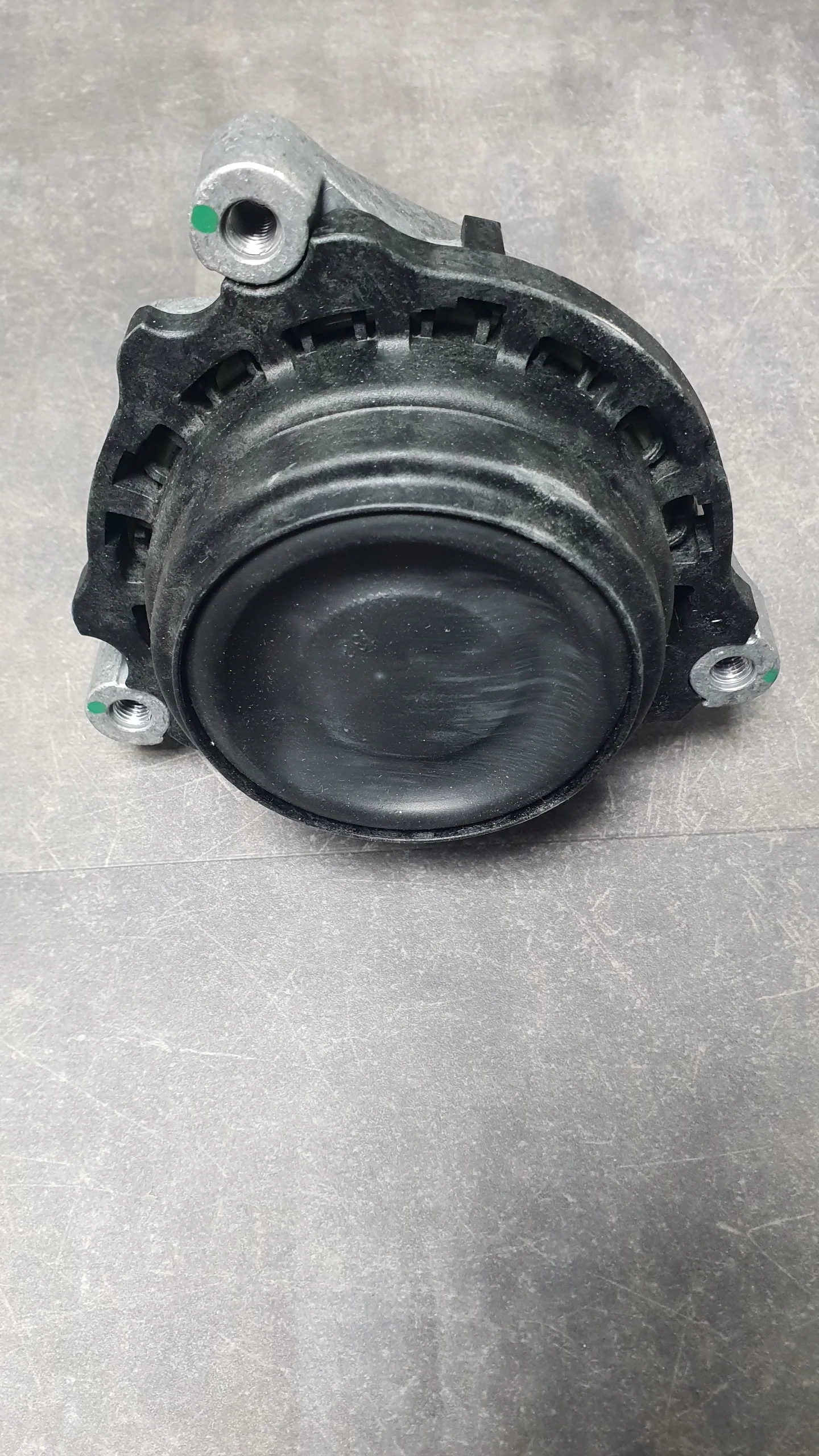 Опора (подушка) двигателя F20,F30 [N47] R
