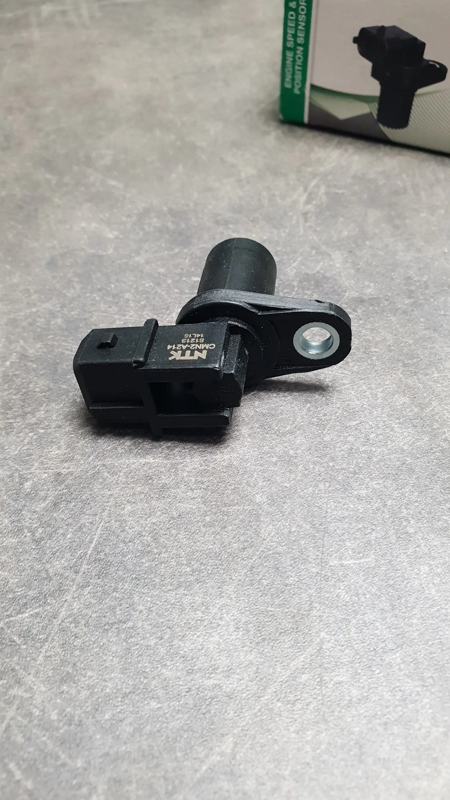 Датчик коленвала M62 [E38,E39,E53] [ДПКВ] с 03.2000