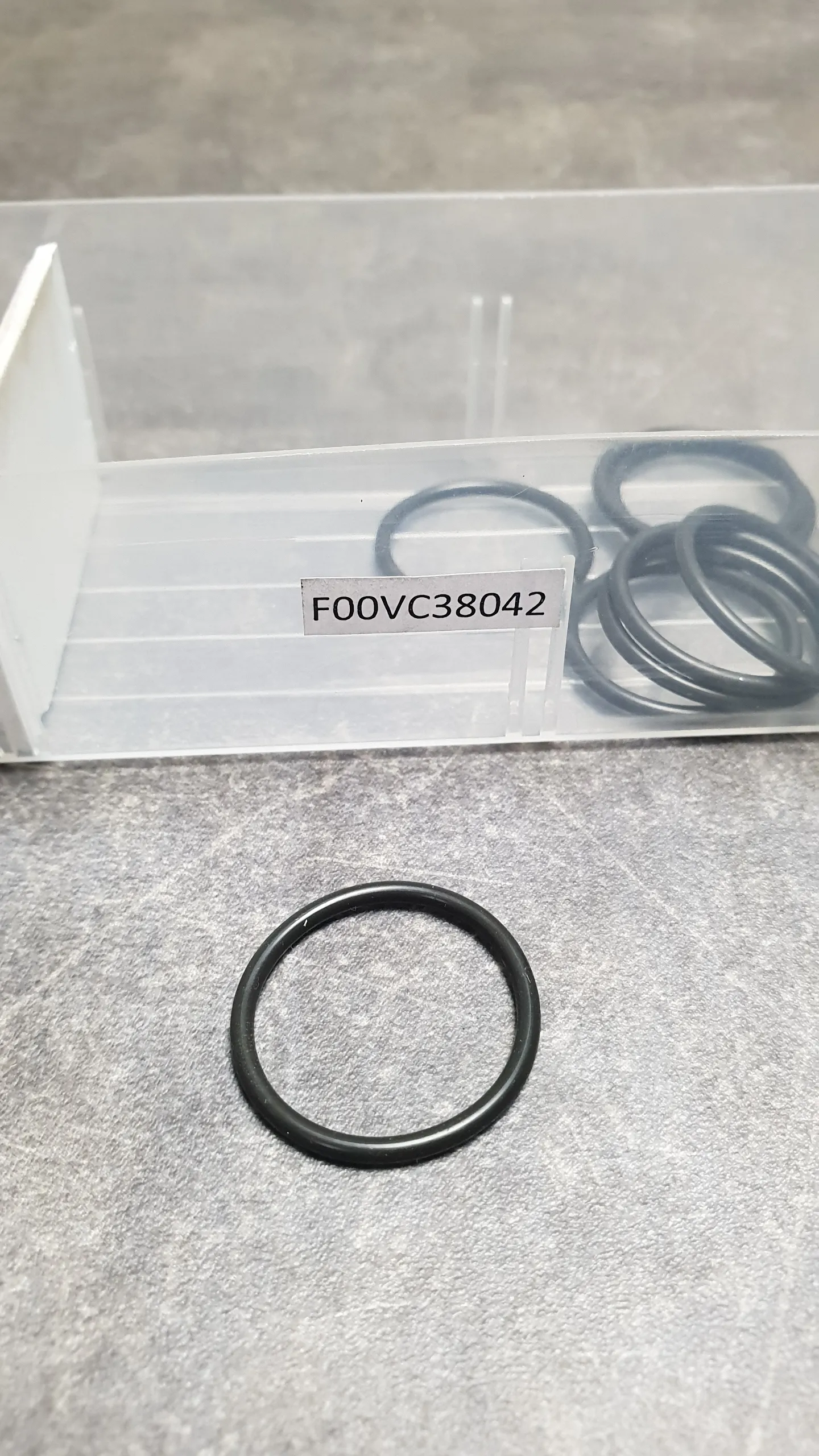 Кольцо уплотнительное форсунки впрыска топлива нижнее [22x2] M47N,M47N2,M57,M57N,M57N2 (9-26)