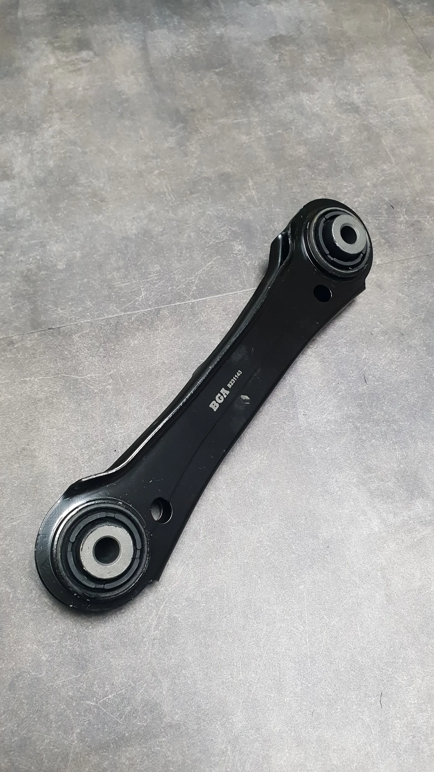 Рычаг задний поперечный E81-E88,E90-E93, E84 [L] (поз.19)